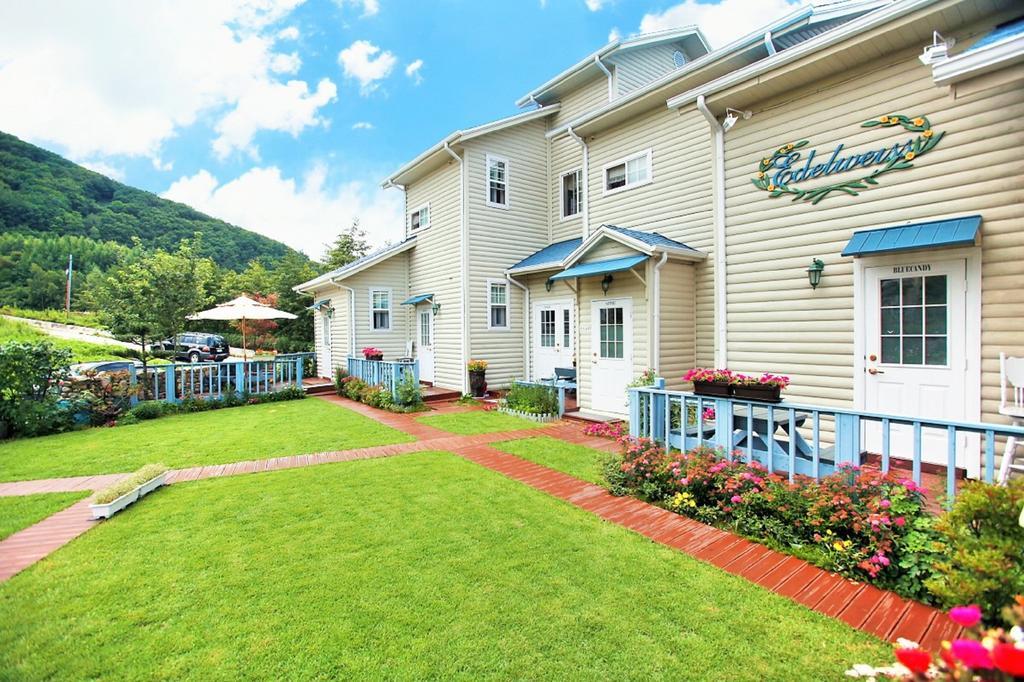 Pyeongchang Edelweiss Pension Extérieur photo